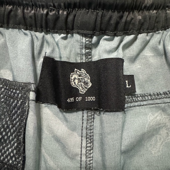 Darc Sport shorts mens large - Picture 4 of 4